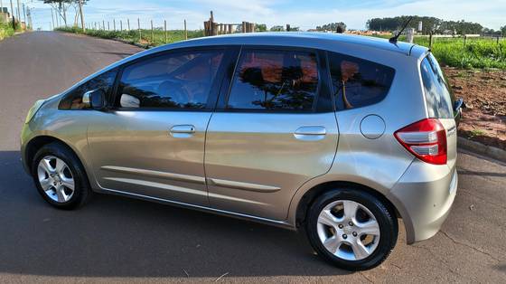 HONDA FIT 1.4 LX 16V FLEX 4P AUTOMÁTICO